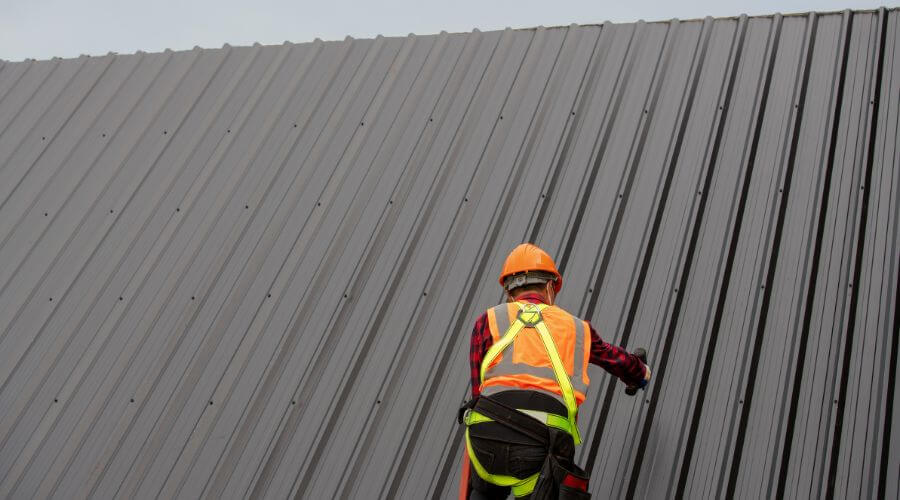 Professional residential roofers in Sheridan, OR